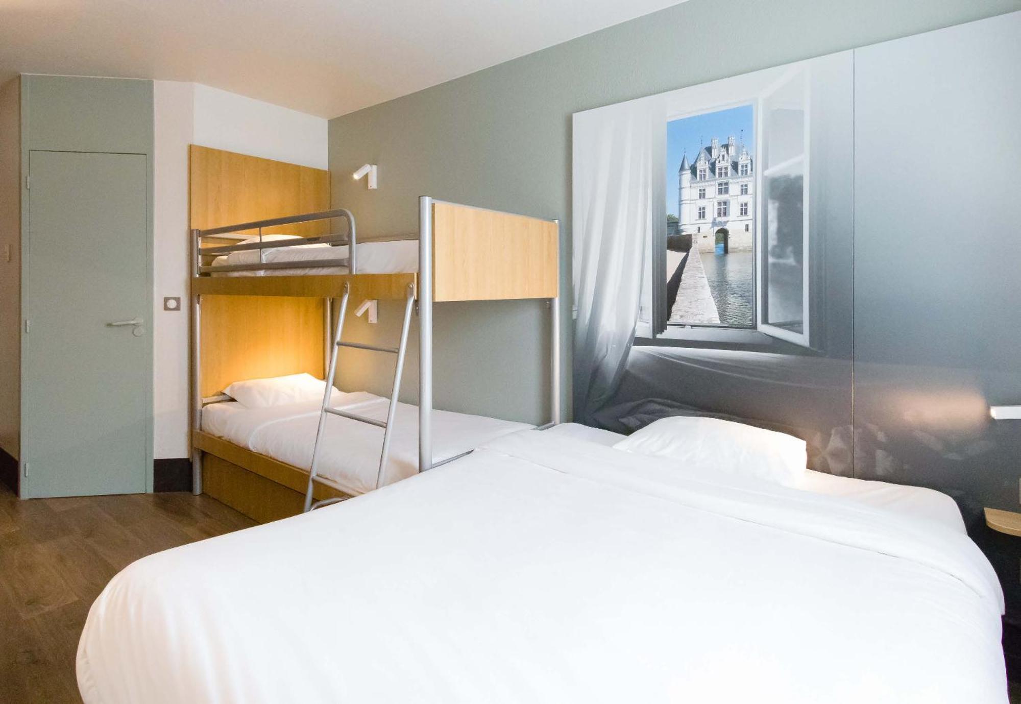 B&B Hotel Tours Nord 2 La Petite Arche Exterior photo